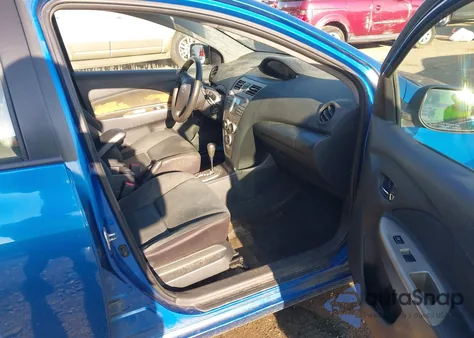 2010 Toyota Yaris из США, поврежденный, VIN JTDBT4K34A4073333